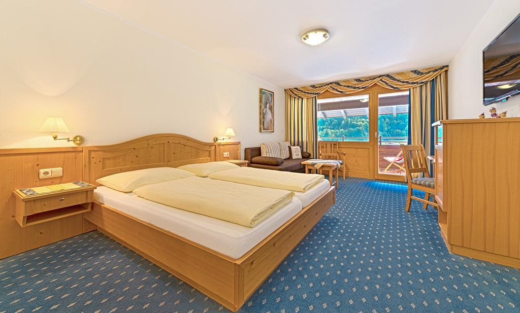 Landhotel Kirchenwirt อุนเคน ห้อง รูปภาพ