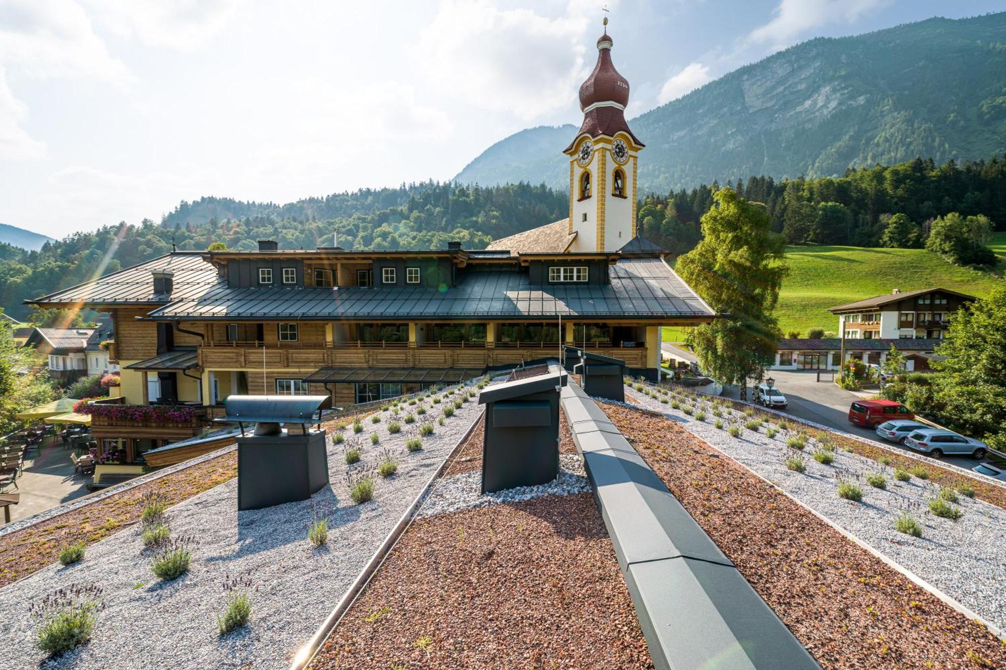 Landhotel Kirchenwirt อุนเคน ภายนอก รูปภาพ