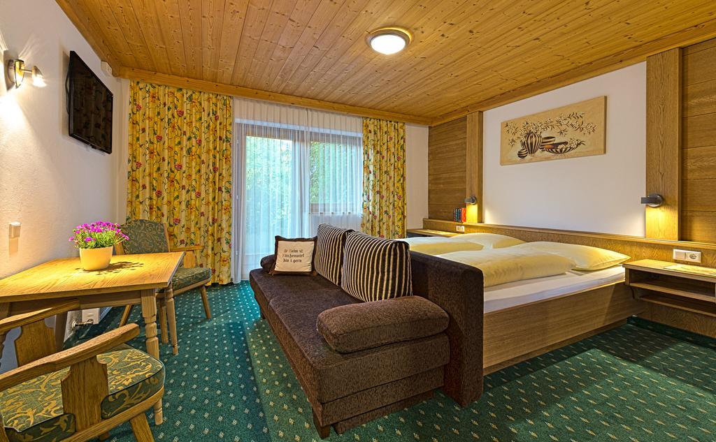 Landhotel Kirchenwirt อุนเคน ห้อง รูปภาพ